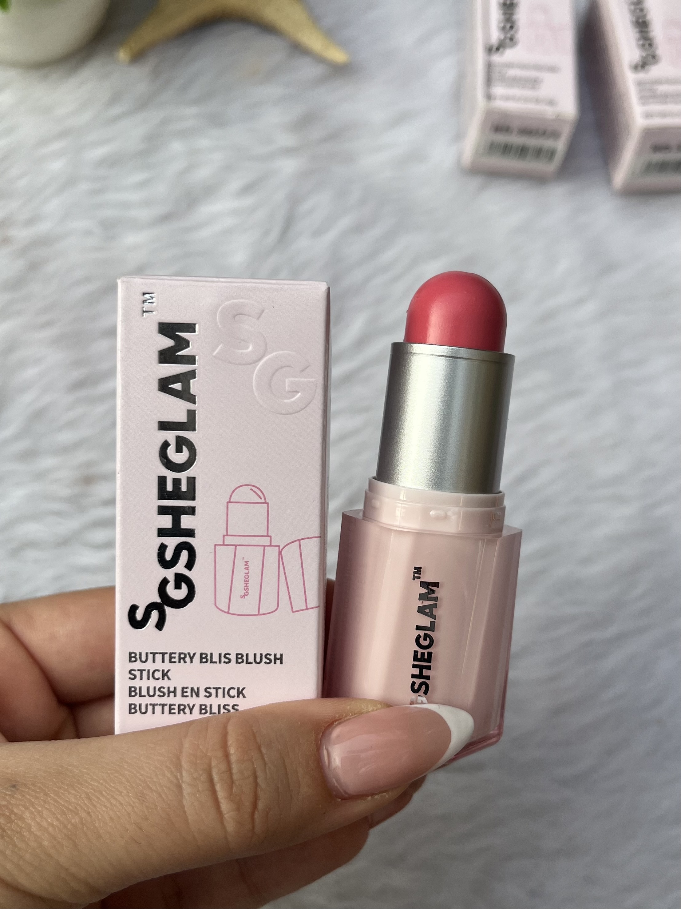 رژگونه کره ای شیگلم